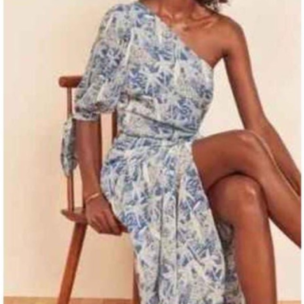 One-Shoulder Blue Floral Dress